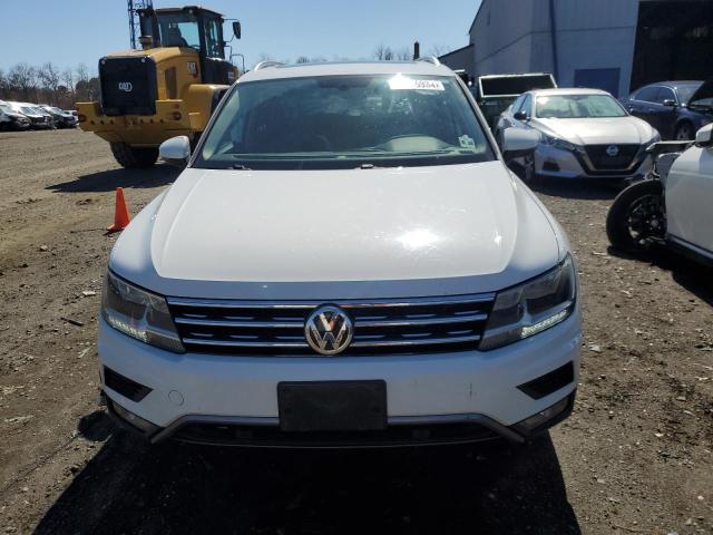 3VV2B7AXXKM014254 - 2019 VOLKSWAGEN TIGUAN SE WHITE photo 5