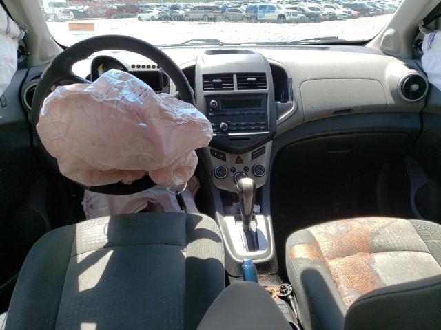 1G1JA6SH1G4146622 - 2016 CHEVROLET SONIC LS WHITE photo 8