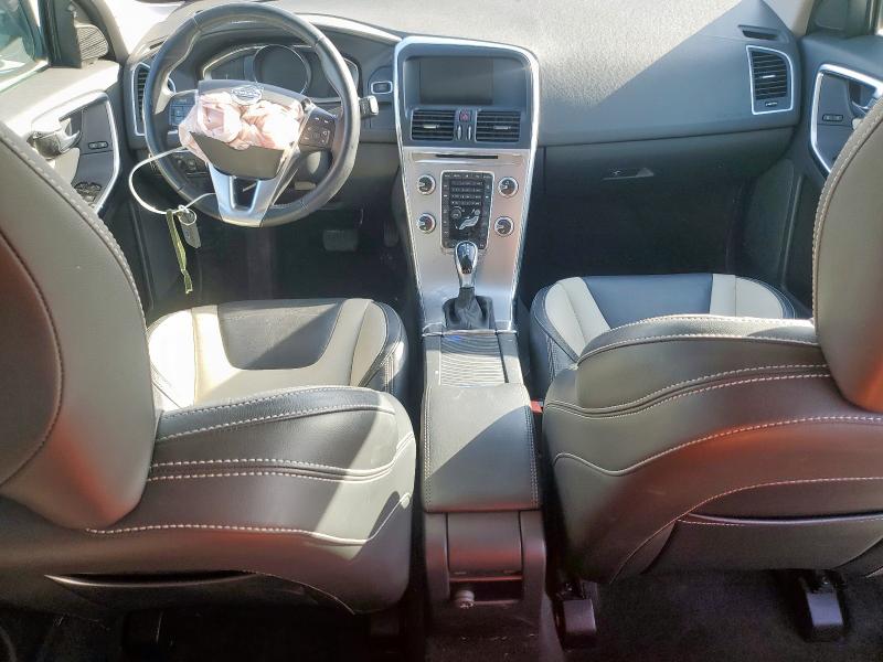 YV440MDR7H2130033 - 2017 VOLVO XC60 T5 DYNAMIC თეთრი ფოტო 8