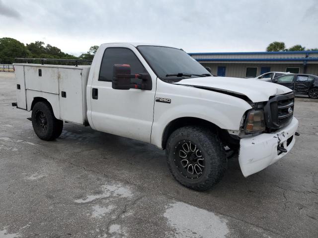 1FTNF20S12EA91710 - 2002 FORD F250 SUPER DUTY WHITE photo 4