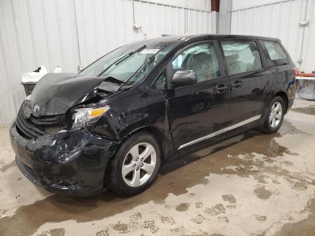 2018 TOYOTA SIENNA LE, 