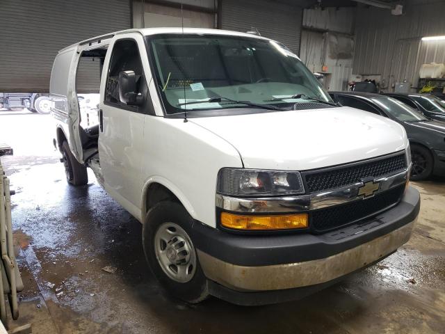 1GCWGAFG5K1286246 - 2019 CHEVROLET EXPRESS G2 WHITE photo 4