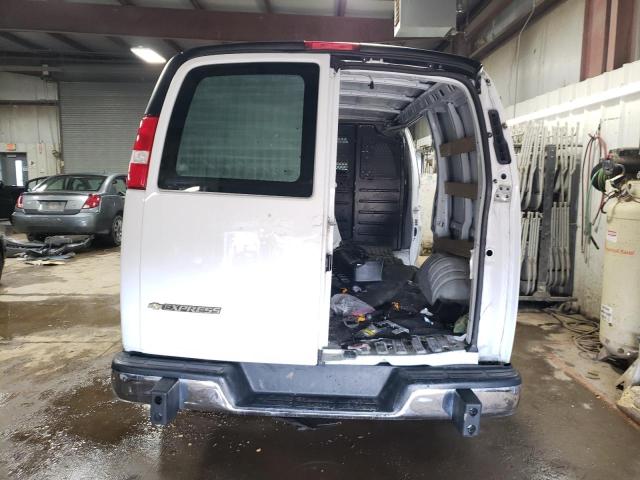 1GCWGAFG5K1286246 - 2019 CHEVROLET EXPRESS G2 WHITE photo 6