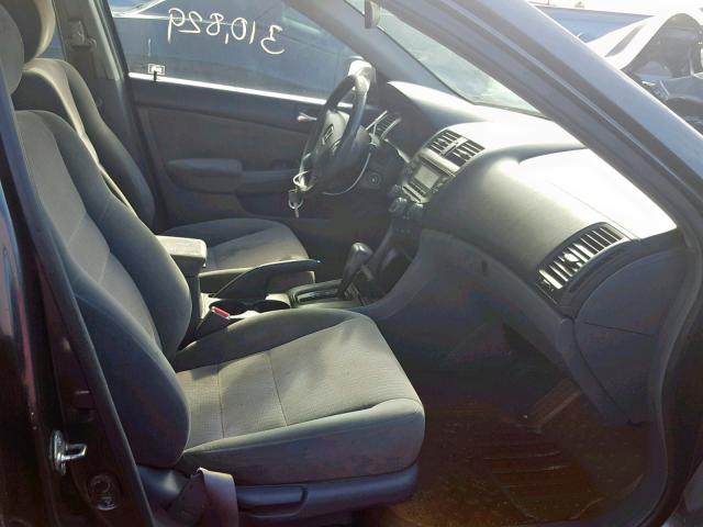 1HGCM563X4A055220 - 2004 HONDA ACCORD LX  photo 5