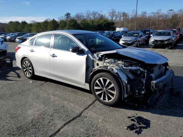 1N4AL3AP5HC231548 - 2017 NISSAN ALTIMA 2.5 SILVER photo 4