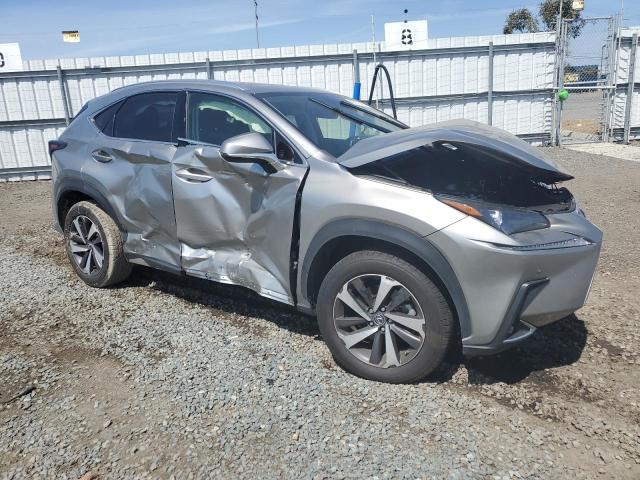 JTJGARBZ5M2181647 - 2021 LEXUS NX 300 BASE Gümüş foto 4
