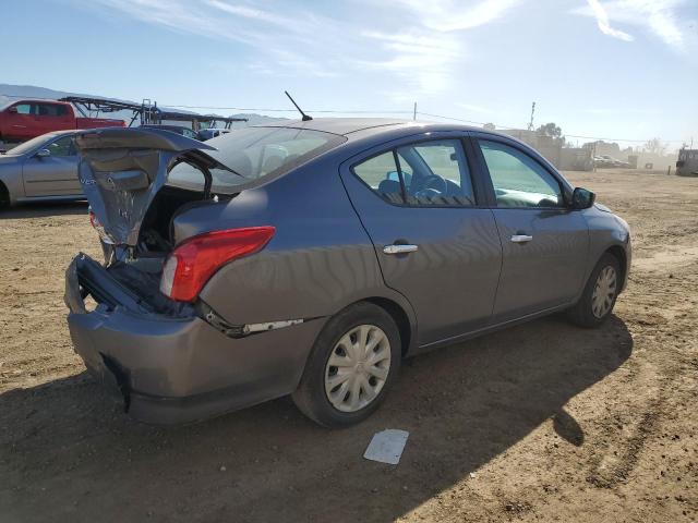 3N1CN7AP2KL847145 - 2019 NISSAN VERSA S GRAY photo 3