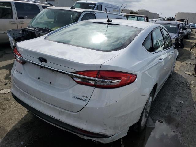 3FA6P0LU6JR169998 - 2018 FORD FUSION SE HYBRID WHITE photo 3