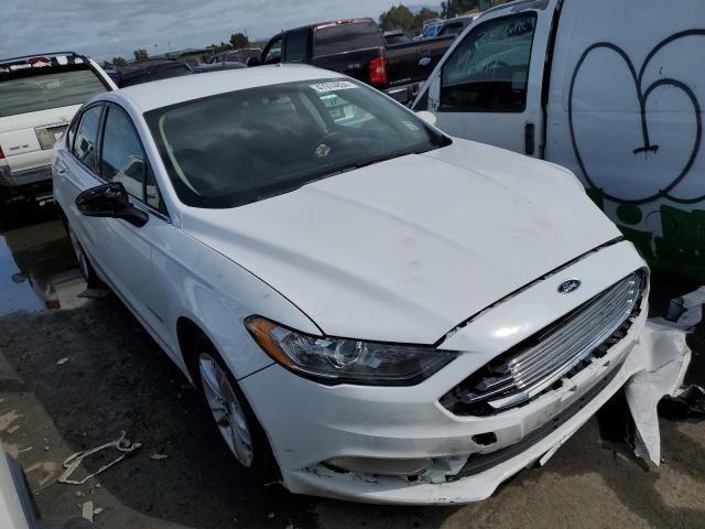 3FA6P0LU6JR169998 - 2018 FORD FUSION SE HYBRID WHITE photo 4