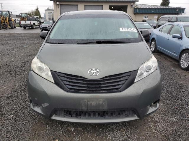 5TDZK3DC3DS375603 - 2013 TOYOTA SIENNA GRAY photo 5