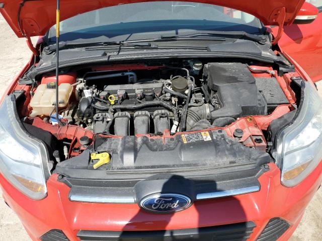 1FADP3F25EL292618 - 2014 FORD FOCUS SE RED photo 11