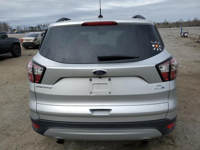 1FMCU9GD4JUB43912 - 2018 FORD ESCAPE SE SILVER photo 6