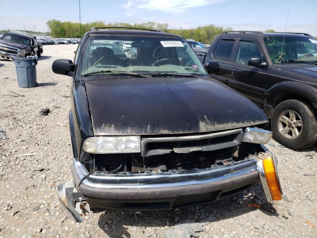 1GNCS13W9Y2286385 - 2000 CHEVROLET BLAZER BLACK photo 5