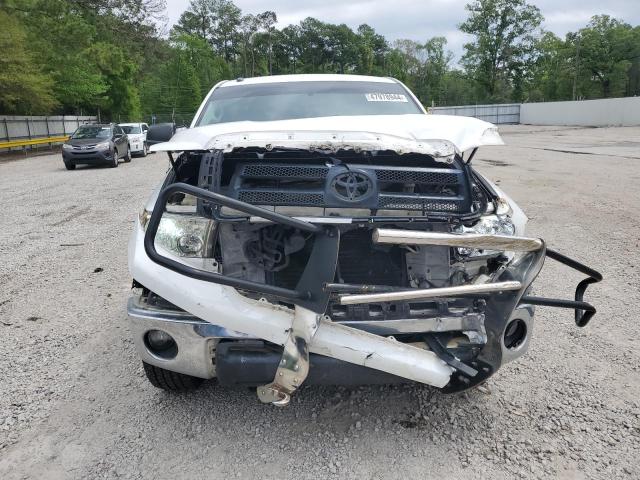 5TFDW5F15AX143998 - 2010 TOYOTA TUNDRA CREWMAX SR5 WHITE photo 5