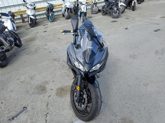 ML5EXER13PDA89668 - 2023 KAWASAKI EX650 R Серый фото 2