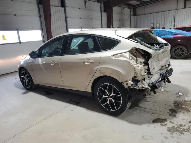 1FADP3M23JL215145 - 2018 FORD FOCUS SEL TAN photo 2