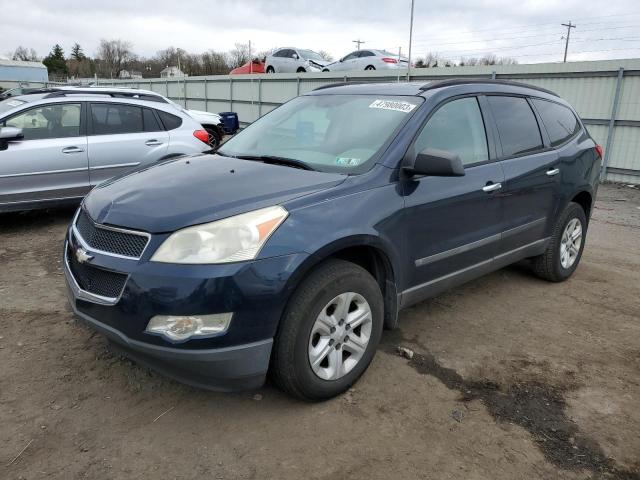 1GNEV13D09S140098 - 2009 CHEVROLET TRAVERSE LS BLUE photo 1