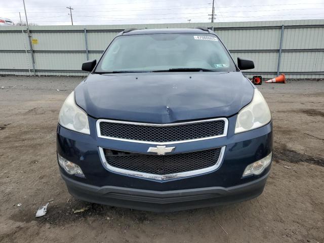 1GNEV13D09S140098 - 2009 CHEVROLET TRAVERSE LS BLUE photo 5