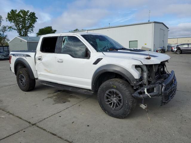 1FTFW1RG6LFA19121 - 2020 FORD F150 RAPTOR WHITE photo 4