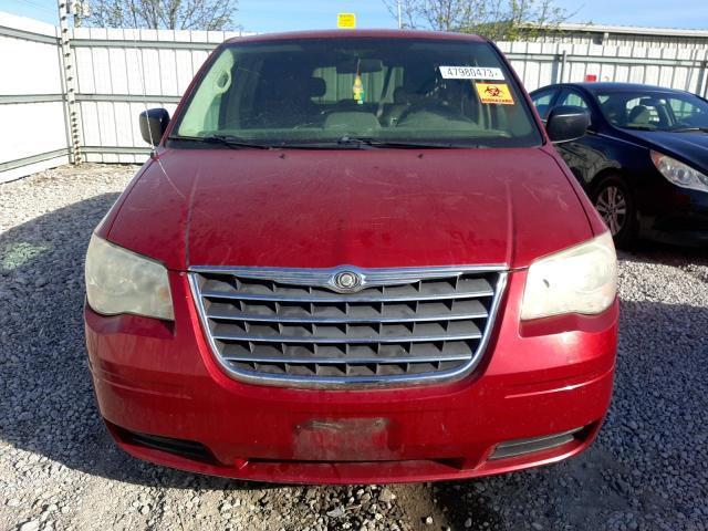 2A8HR44E19R547294 - 2009 CHRYSLER TOWN & COU LX RED photo 5