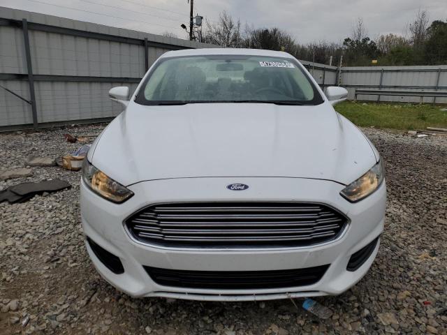 3FA6P0H7XGR237683 - 2016 FORD FUSION SE WHITE photo 5