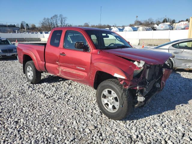 5TETU62N07Z371831 - 2007 TOYOTA TACOMA PRERUNNER ACCESS CAB RED photo 4