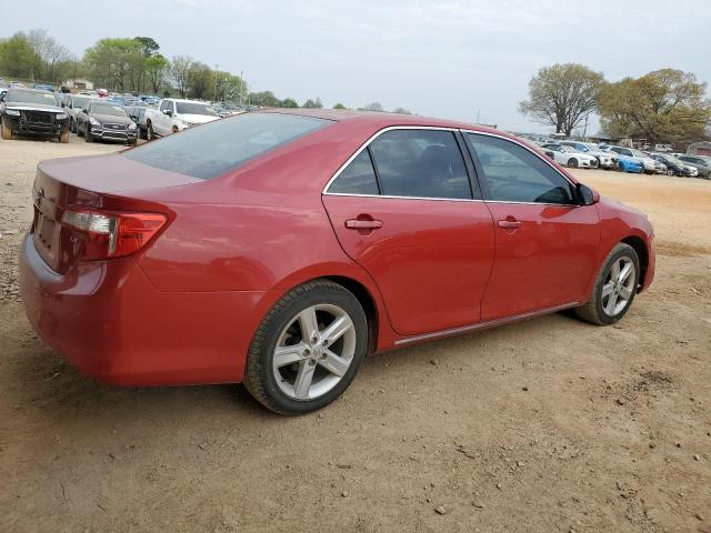 4T1BF1FKXDU659901 - 2013 TOYOTA CAMRY L RED photo 3