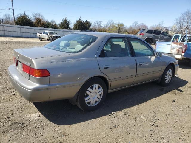 JT2BG22K1Y0433751 - 2000 TOYOTA CAMRY CE GRAY photo 3