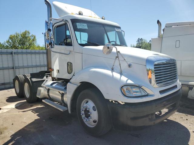 1FUJA6AS44LM25965 - 2004 FREIGHTLINER CONVENTION COLUMBIA WHITE photo 1