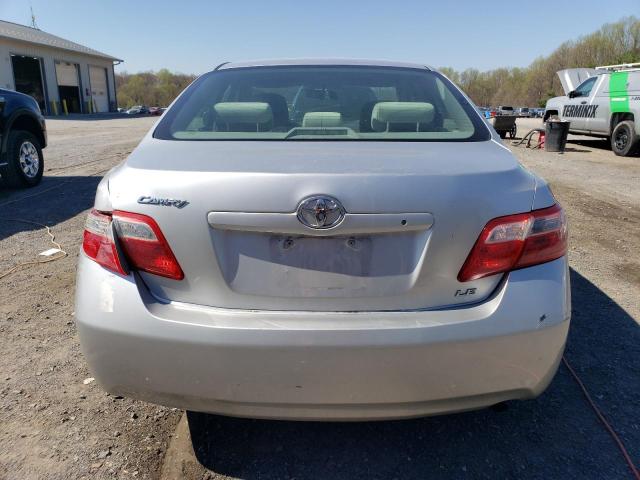 4T4BE46K69R083340 - 2009 TOYOTA CAMRY BASE SILVER photo 6