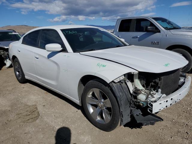 2C3CDXBG8FH759735 - 2015 DODGE CHARGER SE WHITE photo 4