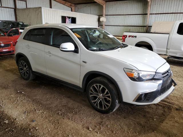 JA4AP3AU8KU034406 - 2019 MITSUBISHI OUTLANDER ES WHITE photo 4