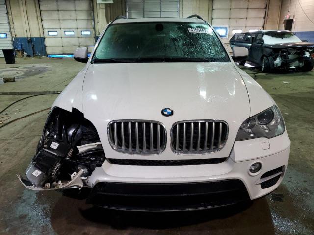 5UXZV4C51D0E00115 - 2013 BMW X5 XDRIVE35I WHITE photo 5
