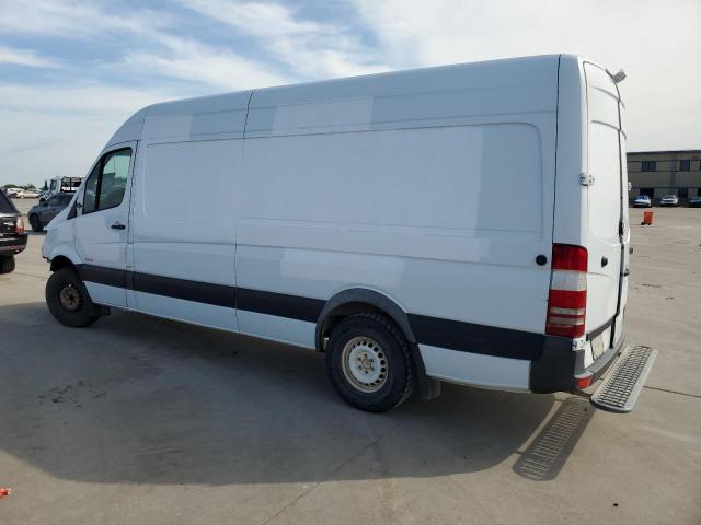 WD3PE8DDXGP247808 - 2016 MERCEDES-BENZ SPRINTER 2500 WHITE photo 2