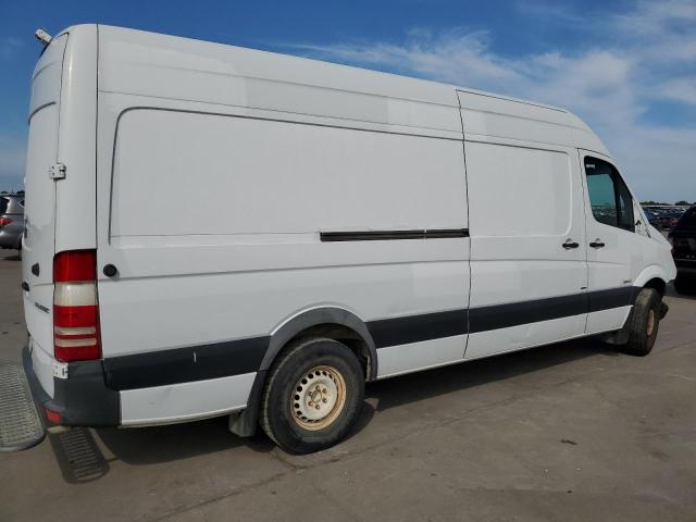 WD3PE8DDXGP247808 - 2016 MERCEDES-BENZ SPRINTER 2500 WHITE photo 3