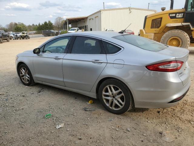 3FA6P0HR7DR116347 - 2013 FORD FUSION SE SILVER photo 2