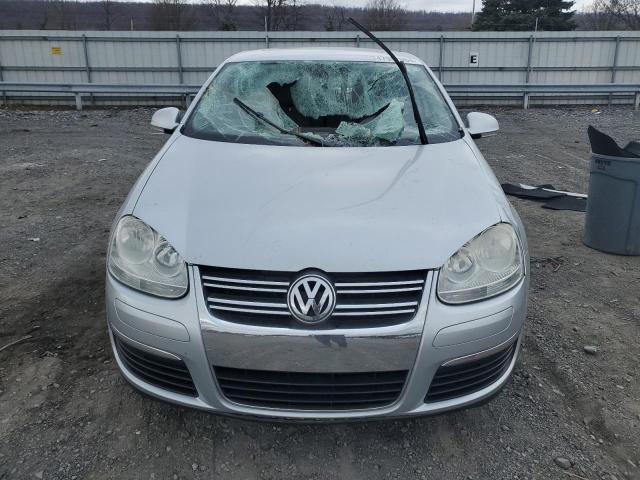 3VWRA71K98M196393 - 2008 VOLKSWAGEN JETTA WOLFSBURG 银色 照片 5