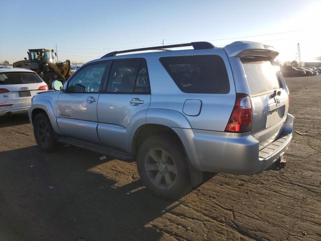 JTEBT17R568033589 - 2006 TOYOTA 4RUNNER LIMITED SILVER photo 2