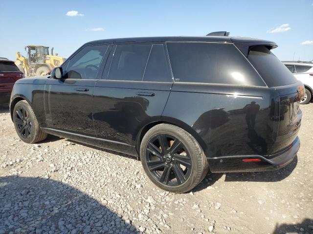 SALKP9E7XPA029775 - 2023 LAND ROVER RANGE ROVE SE BLACK photo 2