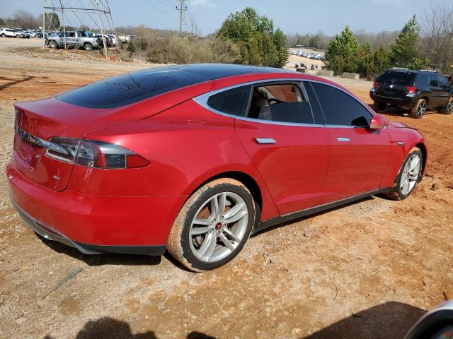 5YJSA1H18EFP32975 - 2014 TESLA MODEL S RED photo 3