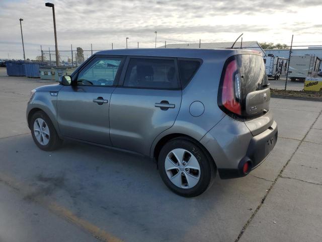 KNDJN2A29G7318136 - 2016 KIA SOUL GRAY photo 2