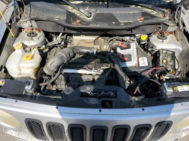 1C4NJPBB8CD686375 - 2012 JEEP PATRIOT SPORT SILVER photo 11