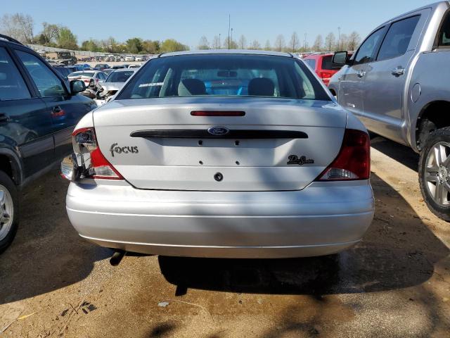 1FAFP33P93W174012 - 2003 FORD FOCUS LX SILVER photo 6