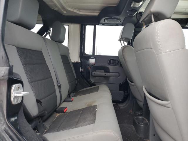 1J4BA5H13AL210747 - 2010 JEEP WRANGLER U SAHARA Qara foto 10