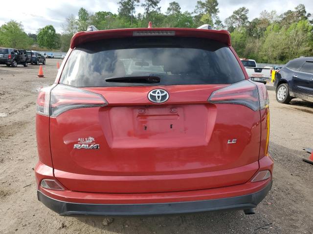 JTMZFREV8GJ080960 - 2016 TOYOTA RAV4 LE RED photo 6