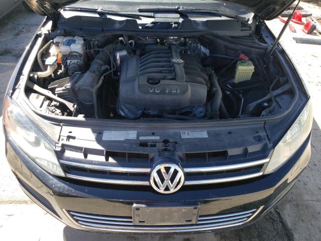 WVGEF9BP2DD006816 - 2013 VOLKSWAGEN TOUAREG V6 BLACK photo 12