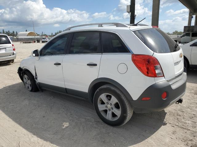 3GNFL2EK5DS520661 - 2013 CHEVROLET CAPTIVA LS WHITE photo 2