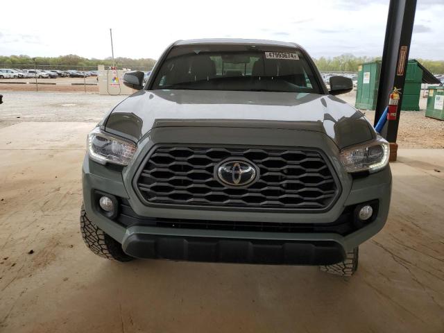 3TMCZ5AN6NM528222 - 2022 TOYOTA TACOMA DOUBLE CAB GRAY photo 5