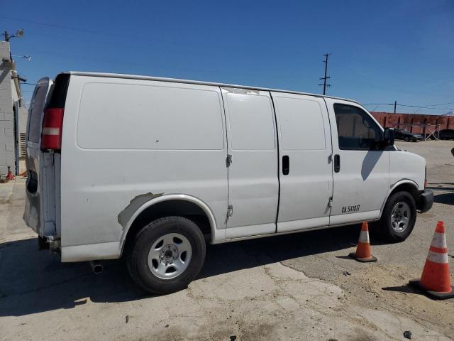 1GCFG15XX81186282 - 2008 CHEVROLET EXPRESS G1 WHITE photo 3