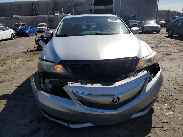 19VDE1F37DE001338 - 2013 ACURA ILX 20 SILVER photo 5